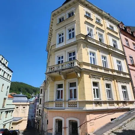 Theater Apartment Karlovy Vary